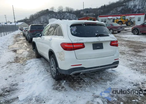 2018 Mercedes-Benz Glc 300 4Matic z USA, uszkodzony, nr VIN WDC0G4KB7JV063483